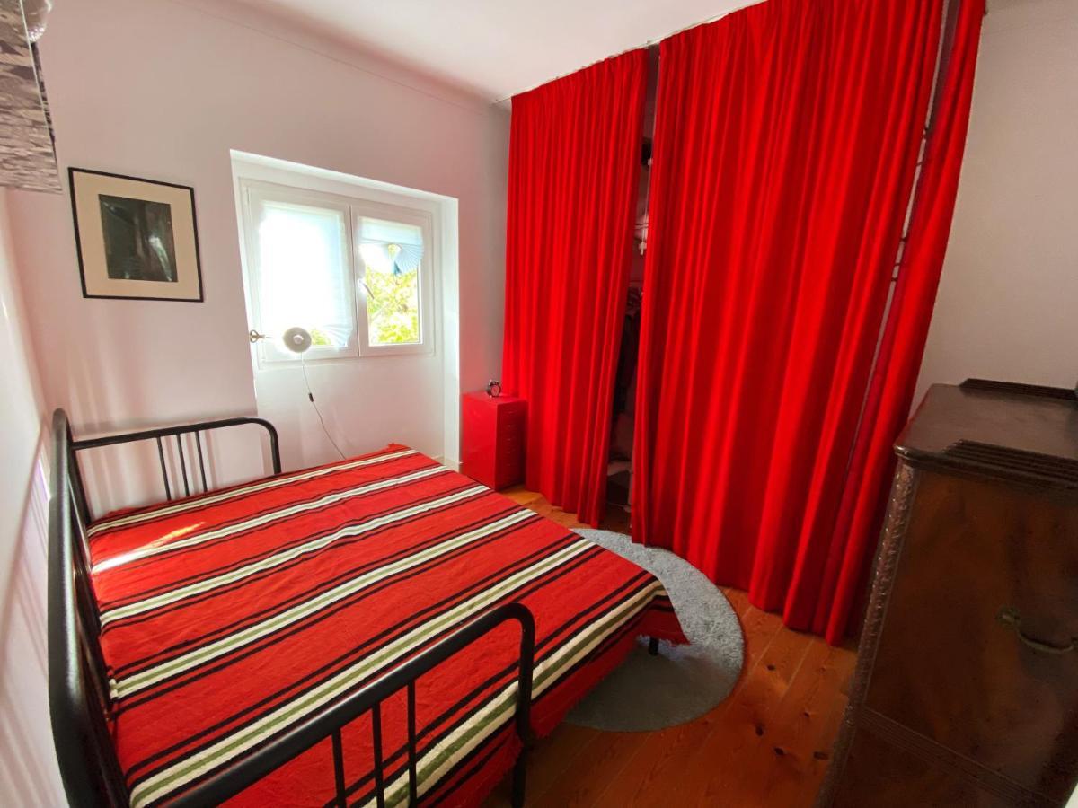 Casa Das Boganvilias - Moradia Com Jardim ลิสบอน ภายนอก รูปภาพ