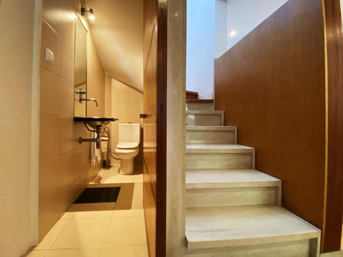 Casa Das Boganvilias - Moradia Com Jardim ลิสบอน ภายนอก รูปภาพ